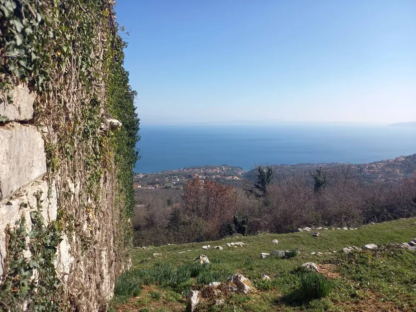 3 Kamene Kuće s Prekrasnim Pogledom na More – slika 6